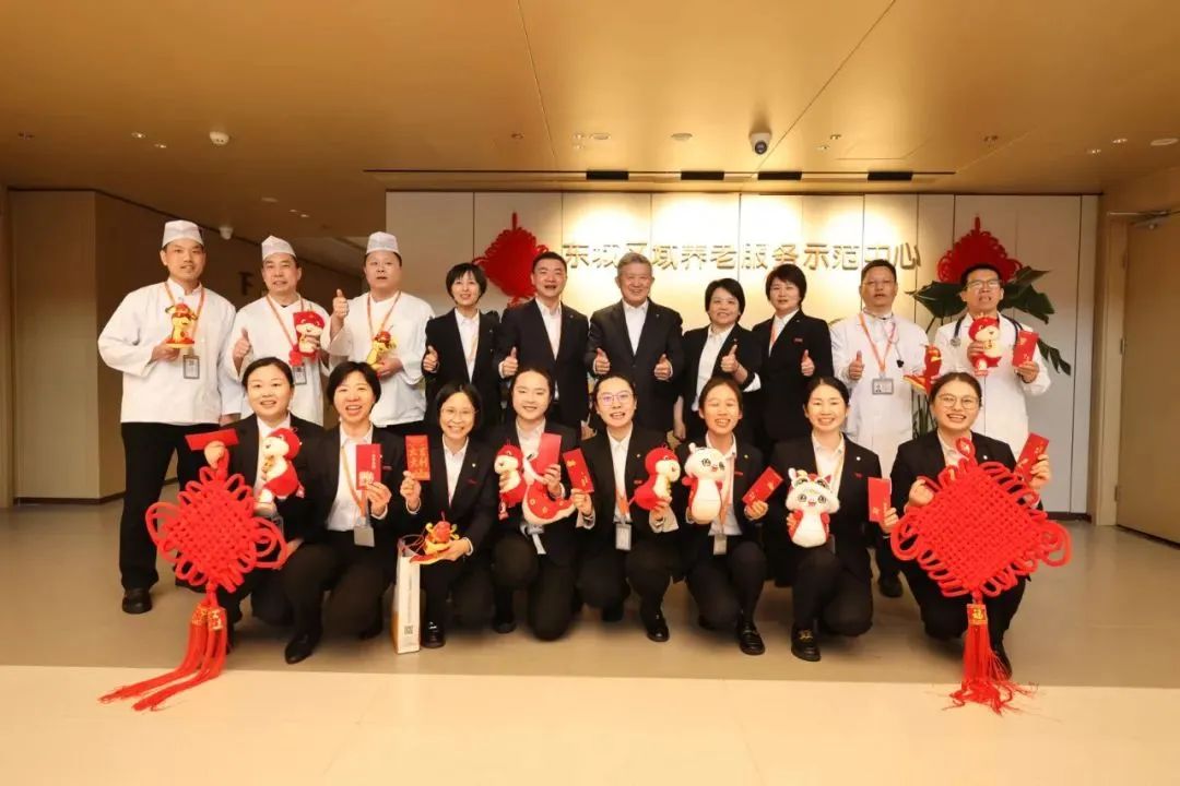 董事长12.jpg